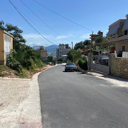Vila Sinani Sarandë Exterior foto