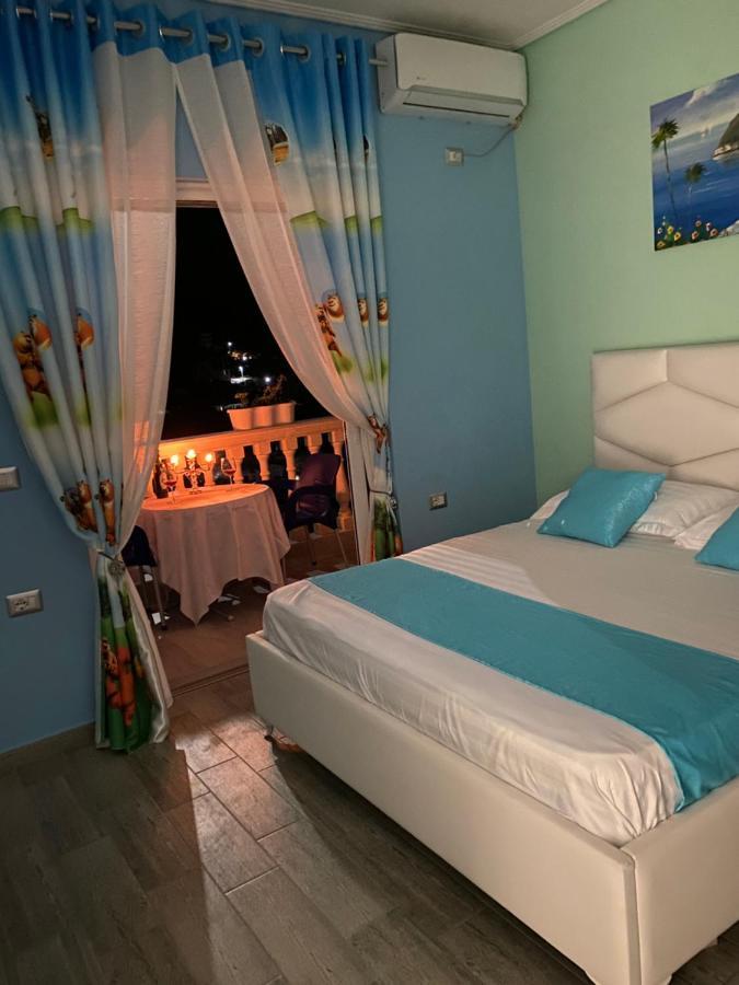 Vila Sinani Sarandë Exterior foto